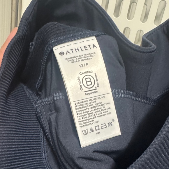 Athleta Black women's Pants - Picture 8 of 8